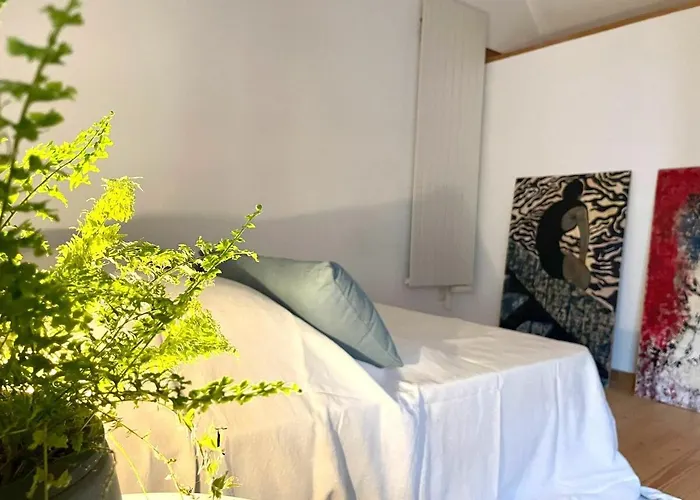 La Maison Plutôt Gris-bleu