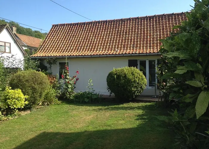 La Maison Plutôt Gris-bleu Estréelles